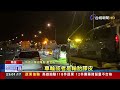 國6大貨車傳動軸機件掉落 釀14車爆胎.車損