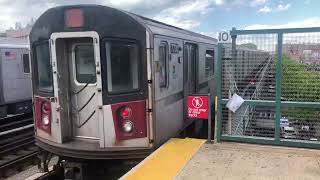 R142 and R142A 4 trains at Mosholu Parkway