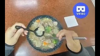 Beef Dumpling Soup 牛肉麵疙瘩 @ 尹媽媽麵疙瘩. VR180 Virtual Tasting