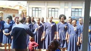 Amkeni Kumekucha setpiece by Fr.Musau performed by St Mary's choir Kwanjennga