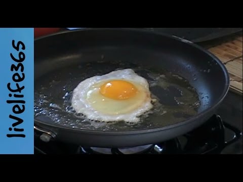 How to...Make a Perfect Fried Egg How to...Make a Perfect Fried Egg