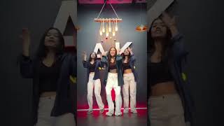 Sawan ko mohabaat badal se🌩️#dance #dancechallenge #dancer #dancers #dancehall #dancelife