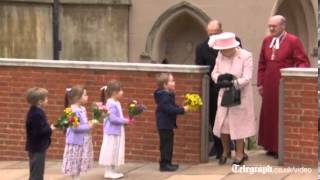Queen attends Easter Sunday service at Windsor