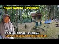 Pemberani‼️ Wanita Ini Hidup Sendirian Di Tempat Terpencil Dekat Kuburan 😱.