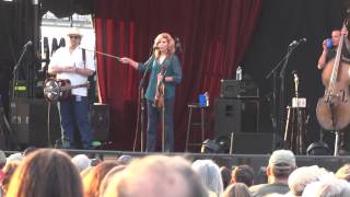 Alison Krauss telling stories and part of The Lucky One