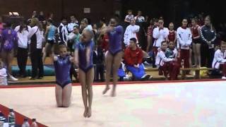 Bristol 2012 AGE group Lisanne Bente en Stephanie Tempo.wmv