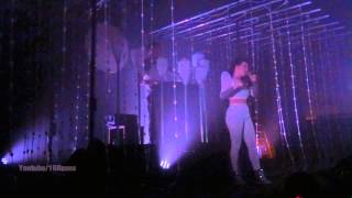 Purity Ring -LIVE- "Push Pull" @Berlin April 13, 2015