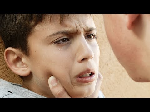 "'Arraconat' (cornered) – FULL MOVIE. A story of bullying about young boys… (Assetjament)