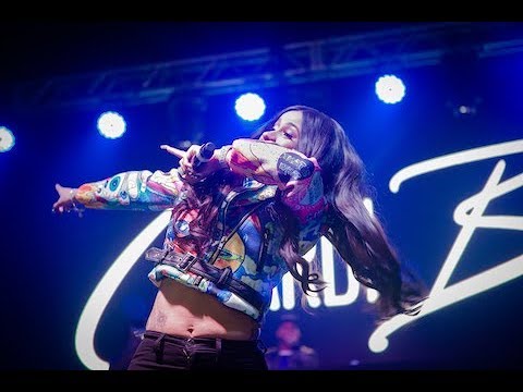 Cardi B Washpoppin Live - YouTube