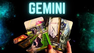 GEMINI A TSUNAMI IS COMING INTO YOUR LIFE 🌊 CONGRATULATIONS FOR THIS😱 FEBRUARY 2025 TAROT READING