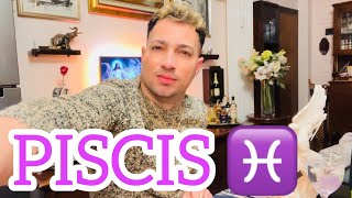 PISCIS ♓️ SUELTA UN POCO LOS APEGOS QUE TIENES 🙏TE LLAMARÁ PORQUE QUIERE ESTAR CONTIGO 🙂‍↔️😏