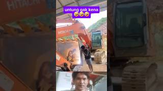 Kaget dikit gpp #funny #comedy #prankkomedi #prank #lucu #prankkocak #reaction #prankngakak #komedi