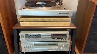 Marantz 6025 Turntable with JVC R-S77 Receiver (Japan)