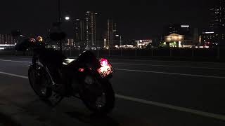 SR400 夜の散歩にて