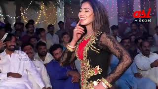 Main Tako itna pyar kraisan Mehak Malik dance 2018 asi videos Punjabi songs