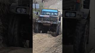 The Mog tackling the famous Beer o'clock Hill🤯 @TruBluOffroad  #unimog #offroad #beast #4wdtruck