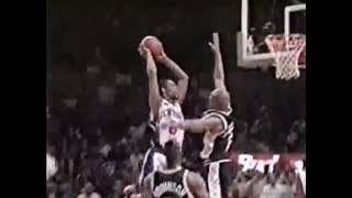 Latrell Sprewell Dunks on Jaren Jackson (1999 NBA Finals)