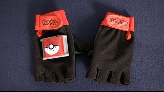 Pokemon XY Pokemon Trainer Gloves from TOMY