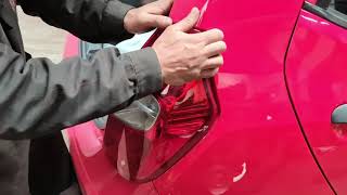 how to remove and replace brake light bulb on Hyundai i10 2013 4k