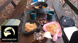 Waldgote Outdoor: Wanderung und Kochen mit Frau \u0026 Hund