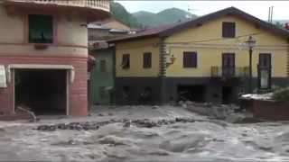Italy News | Flash Floods Inundate Genoa