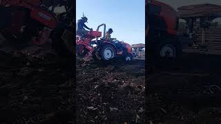 fight with KUBOTA NB 19じゃがいも植えpotato planting