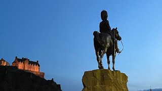 英國旅遊：Day11，蘇格蘭自駕第四天， 夜晚的愛丁堡美不勝收。回倫敦的夜舖火車開箱！