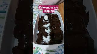 Schokoladenkuchen und Kokosnuss als Topping #easy #kokos #sweet