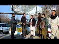 the view of 4th macroryan and talking to taxi drivers تصویری از مکروریان چهار و صحبت با تکسی ران ها