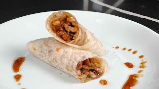 😋 Mom’s JUICY \u0026 TENDER pork (京酱肉丝+卷饼) - Simple recipe for Peking Shredded Pork Roll Wrap!