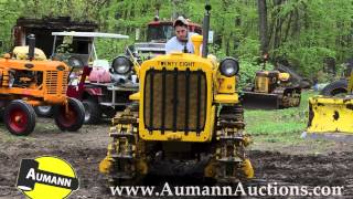 Caterpillar Model 28 Crawler Tractor - Ken Avery Antique Tractor Collection Auction