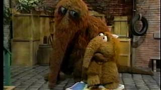 Sesame Street - Alice Won't Get Off of Snuffy's Book