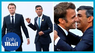 Rishi Sunak and Emmanuel Macron have intimate meeting at COP27 climate summit