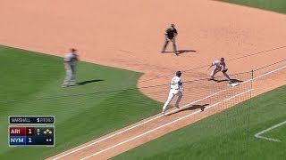 ARI@NYM: Goldy starts double play in 8th