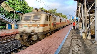 Dangerous 130 Kmph Mumbai-Kolkata Jnaneswari Express at the crack of dawn Full Speed