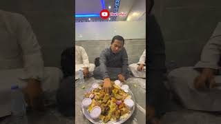 MAKAN MALAM NASI MANDHI DI MADINAH 3 PORSI ORANG ARAB