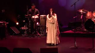 Darling ankhon se ankhen char karne do By Rekha Bhardwaj