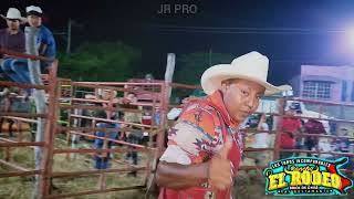 LE DIERON SUELO A LOS MEJORES JINETES DE LA COSTA | Jaripeo con Rancho El Rodeo (Jugada Completa)