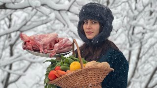 Cooking tandoori lamb with saffron and vegetables on a snowy winter day!