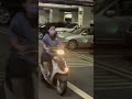 媽媽學騎車