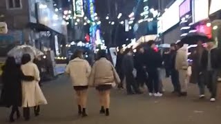 Gwangju Sangmu district food alley, street scene atmosphere on Friday night, January 19th