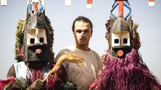 Los DOGONES: peligro en el corazón de África