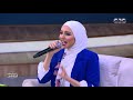 تقدر تتجنن زيي؟.. هلا رشدي تغني بخفة دم 