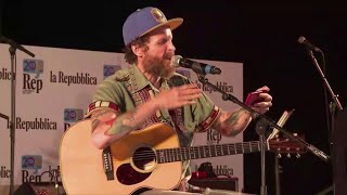 Repidee - Jovanotti, una dedica rap dal palco alla città di Bologna