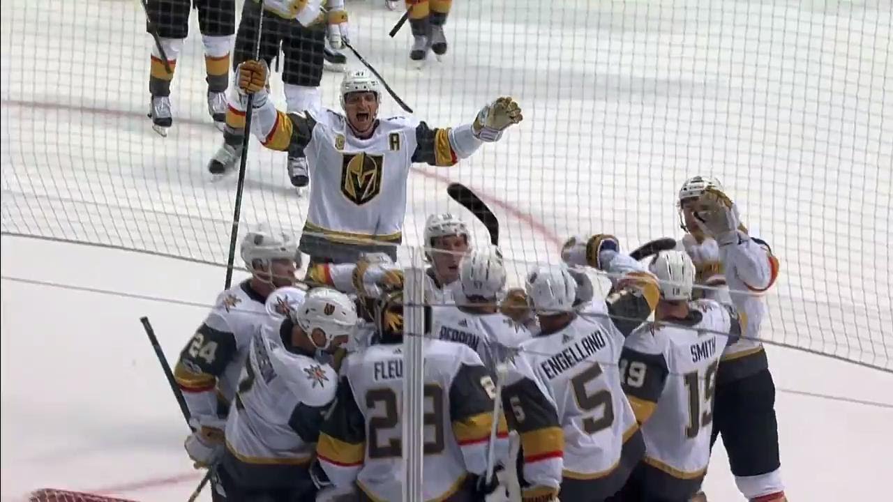 Final Moments As The Vegas Golden Knights Win Their First NHL Game ...