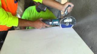 Cutting quartz with new blade