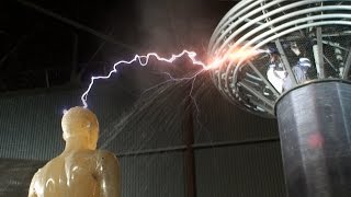 The MythBusters Control a Lightning Bolt With a Stream of Water