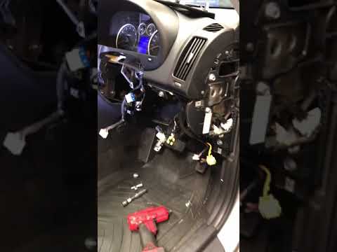 Hyundai I30 Knocking Or Clunking Noise From Steering Wheel When Turn ...