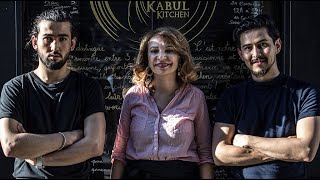 Au Kabul Kitchen, restaurant afghan géré par deux réfugiés et une Française | AFP News