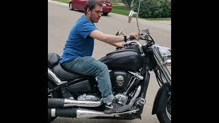 Cranking the engine on a 2005 Kawasaki Vulcan 2000 Motorcycle! ❤️🏍️🎊😎